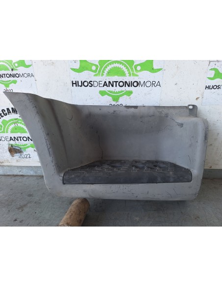 [110850] ESTRIBO DELANTERO DERECHO - NISSAN CABSTAR -09.06 (01/2006 - 12/2013)