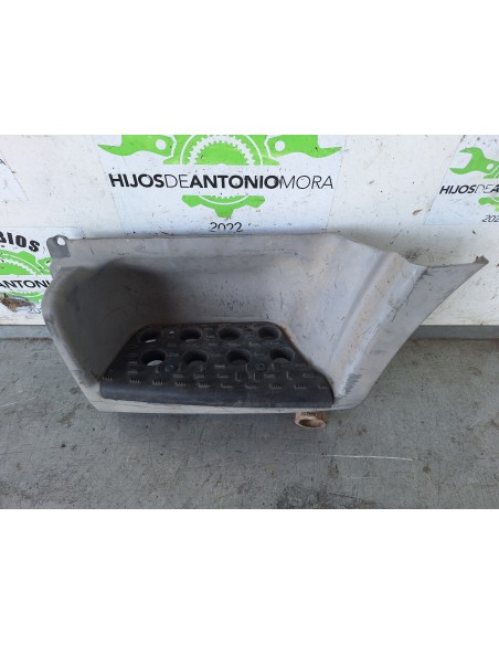 [110849] ESTRIBO DELANTERO IZQUIERO - NISSAN CABSTAR -09.06 (01/2006 - 12/2013)