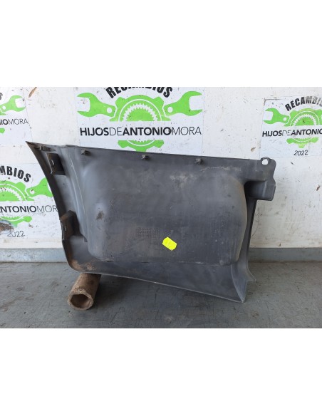 [110849] ESTRIBO DELANTERO IZQUIERO - NISSAN CABSTAR -09.06 (01/2006 - 12/2013)