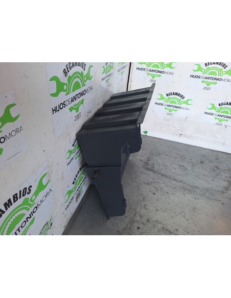 [110830] TAPA BATERIA - RENAULT G 280 (202 KW) (01/1990 - ...)