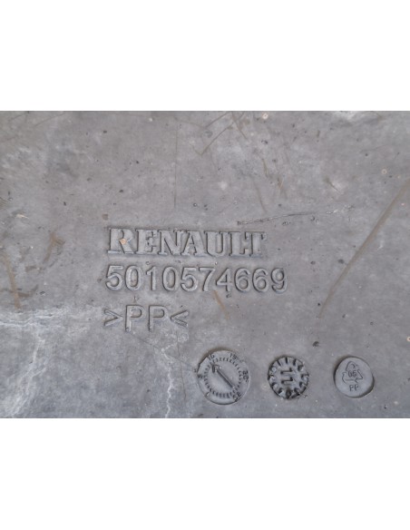 [110820] GUARDABARRO DELANTERO TRASERO DERECHO - RENAULT MAGNUM 4XX.18/4XX.26 02 - (01/2001 - 12/2006)