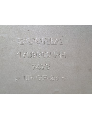 [110797] DEFLECTOR DERECHO  - SCANIA SERIE 4...