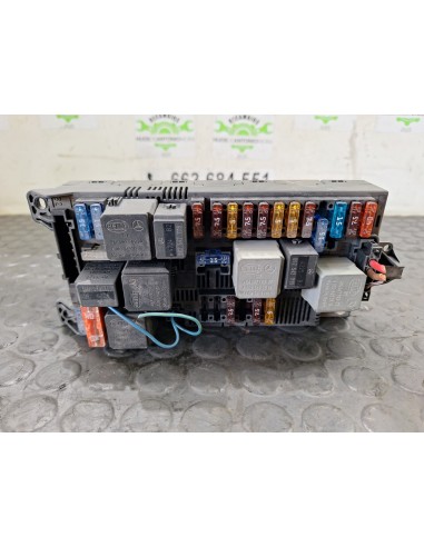 [110779] CAJA RELES / FUSIBLES - MERCEDES CLASE...