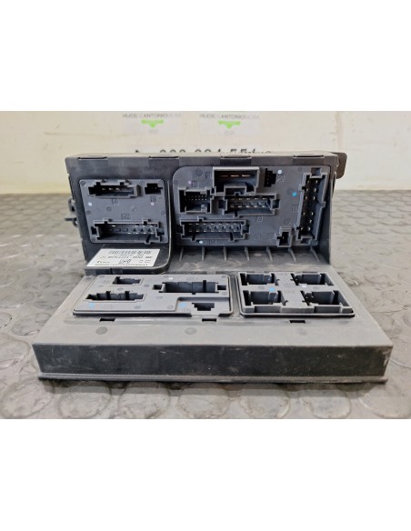 [110779] CAJA RELES / FUSIBLES - MERCEDES CLASE GLS (W166) (01/2015 - ...)