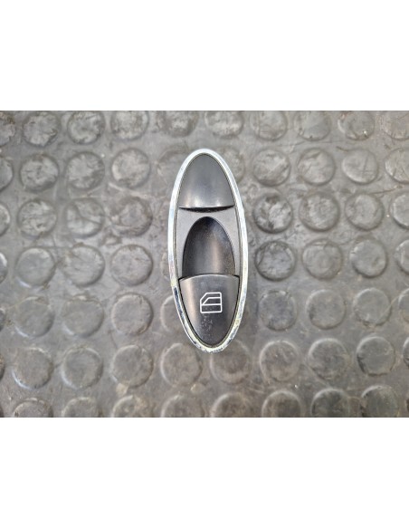 [110777] MANDO ELEVALUNAS DELANTERO DERECHO - MERCEDES CLASE GLS (W166) (01/2015 - ...)