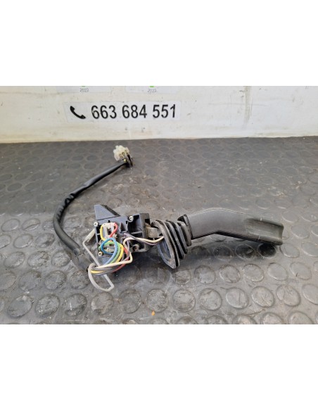 [110722] MANDO LUCES - SCANIA SERIE 4 (P/R 94 G) (01/1996 - 01/2004)