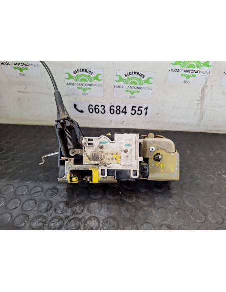 [110678] CERRADURA PUERTA LATERAL IZQUIERDA - FORD TRANSIT (01/1979 - ...)