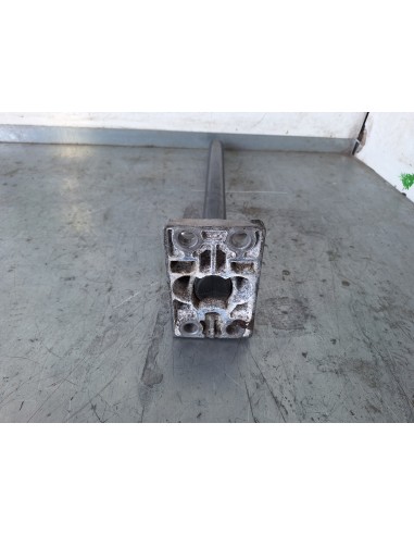 [110663] SOPORTE GUARDABARRO - RENAULT MAGNUM...