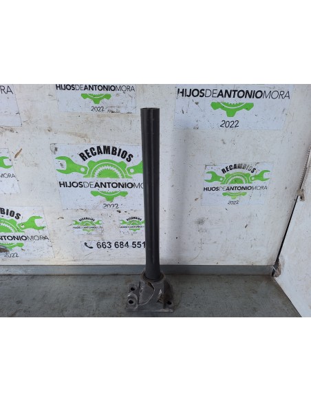 [110663] SOPORTE GUARDABARRO - RENAULT MAGNUM 4XX.18/4XX.26 02 - (01/2001 - 12/2006)