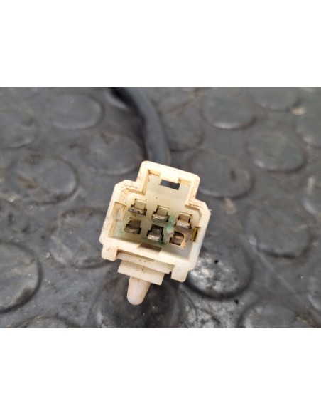 [110628] MANDO ELEVALUNAS DELANTERO IZQUIERDO  - NISSAN L35.95