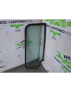 [110614] LUNA DELANTERA IZQUIERDA - NISSAN L35.95