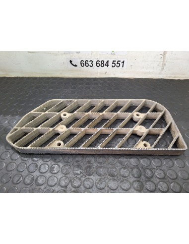 [110597] PISADERA - VOLVO FL 7