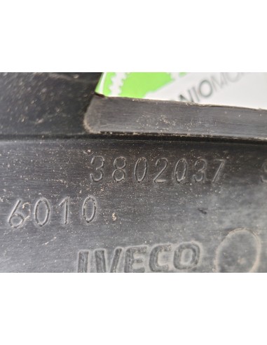 [110550] ALETIN DELANTERO IZQUIERDO - IVECO...