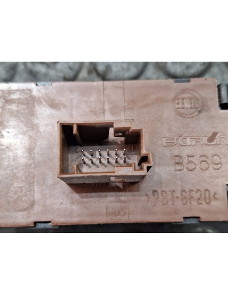 [110535] BOTONERA - IVECO DAILY CAJA ABIERTA / VOLQUETE (01/1989 - 01/1999)