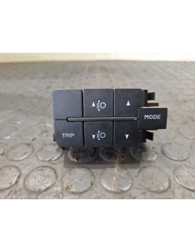 [110535] BOTONERA - IVECO DAILY CAJA ABIERTA /...