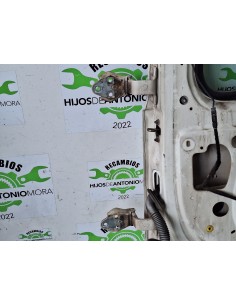 [110501] PUERTA DELANTERA DERECHA - IVECO DAILY CAJA...