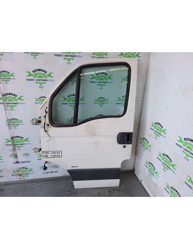 [110500] PUERTA DELANTERA IZQUIERDA - IVECO...