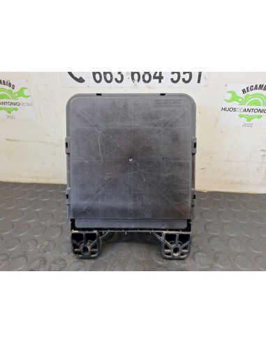 [110459] CAJA RELES / FUSIBLES - NISSAN CABSTAR...