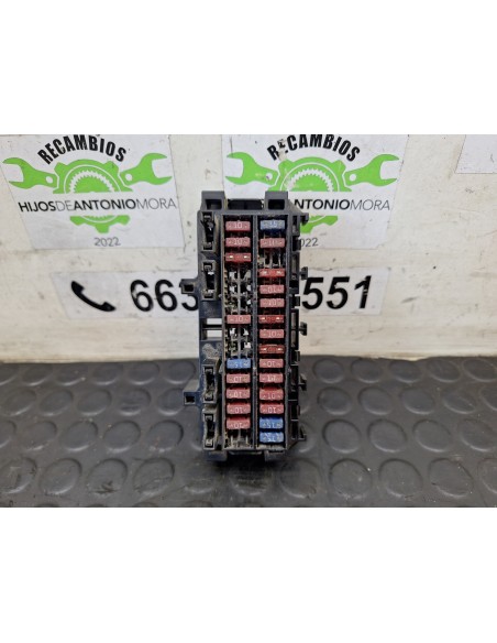 [110458] CAJA RELES / FUSIBLES - NISSAN CABSTAR -09.06 (01/2006 - 12/2013)