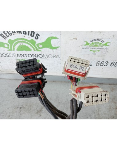 [110453] INSTALACION ELECTRICA - SCANIA SERIE 4...