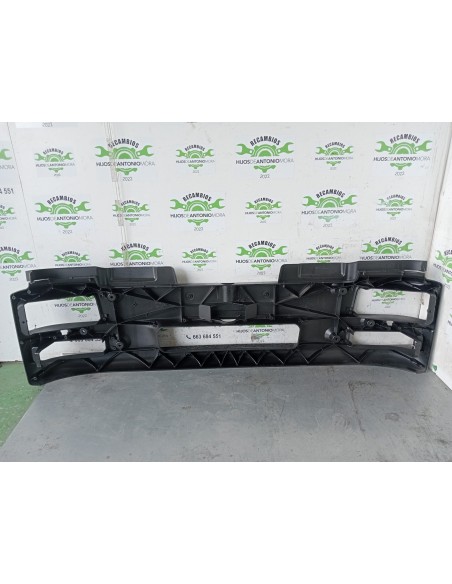 [110450] PARAGOLPES DELANTERO - MAN TG-M 18.XXX