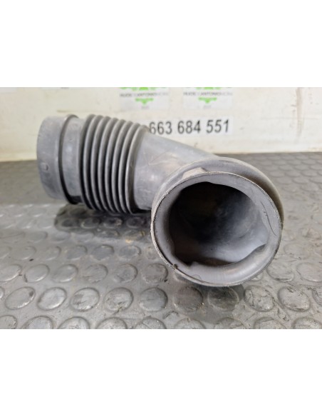 [110439] TUBO FILTRO AIRE - MERCEDES SPRINTER 02.00 - CAJA CERRADA (01/1999 - 01/2006)