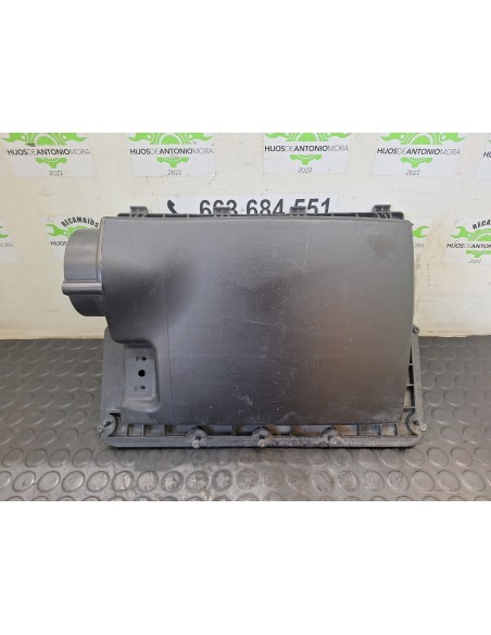 [110435] TAPA  - MERCEDES SPRINTER 02.00 - CAJA CERRADA (01/1999 - 01/2006)