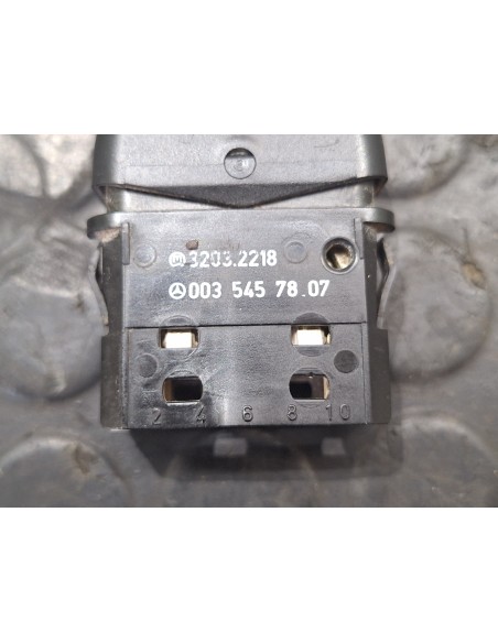 [110394] BOTON - MERCEDES ATEGO 2-EJES 18 T /BM 950/2/4 (01/1997 - 12/2004)