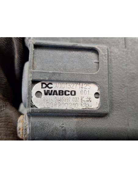 [110358] VALVULA SUSPENSION TRASERA - MERCEDES ATEGO 2-EJES 18 T /BM 950/2/4 (01/1997 - 12/2004)