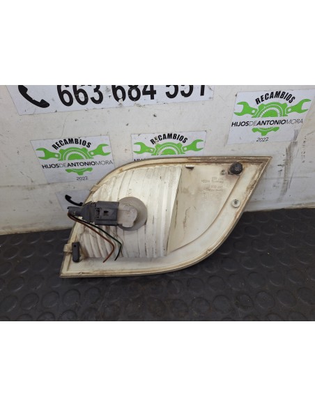 [110345] PILOTO DELANTERO DERECHO - MERCEDES ATEGO 2-EJES 18 T /BM 950/2/4 (01/1997 - 12/2004)