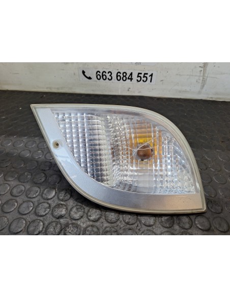 [110345] PILOTO DELANTERO DERECHO - MERCEDES ATEGO 2-EJES 18 T /BM 950/2/4 (01/1997 - 12/2004)