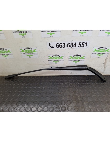 [110336] BRAZO LIMPIA DELANTERO IZQUIERDO - MERCEDES SPRINTER 02.00 - CAJA CERRADA (01/1999 - 01/2006)