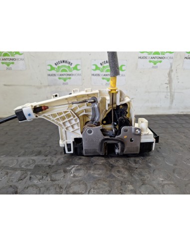 [110312] CERRADURA PUERTA DELANTERA DERECHA -...