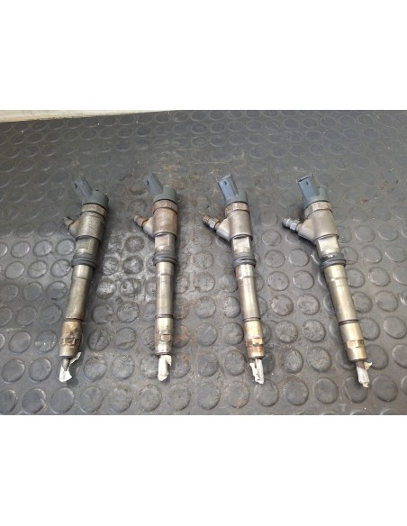[110286] JUEGO DE INYECTORES - IVECO DAILY CAJA CERRADA
