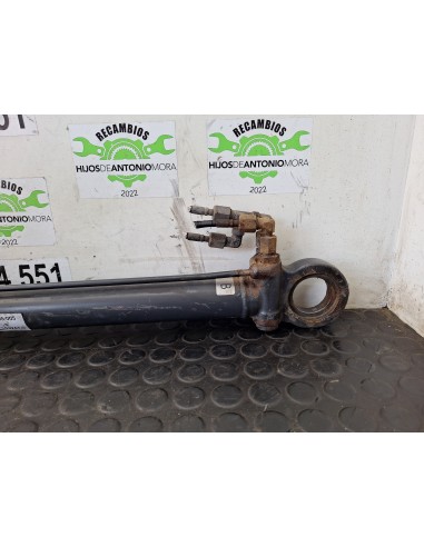 [110271] BOTELLA ELEVAR CABINA - MERCEDES ATEGO...