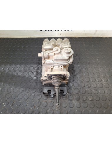 [110242] VALVULA PISADERA DE FRENO - MAN 18.240