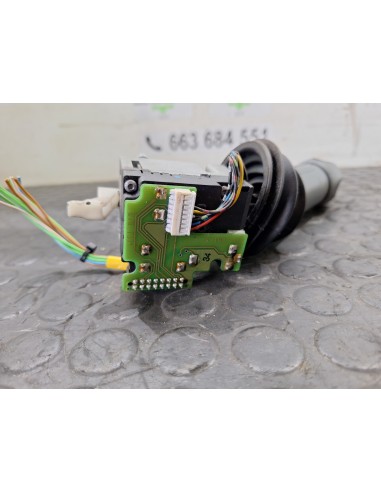 [110206] MANDO LUCES/LIMPIA/INTERMITENCIA -...