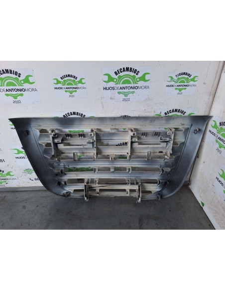 [110202] REJILLA DELANTERA - DAF SERIE XF105.XXX (01/2006 - 12/2013)