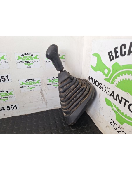 [110194] PALANCA CAMBIO - NISSAN ECO - T 135.75/100 KW