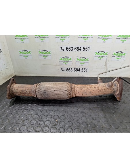 [110163] FLEXIBLE ESCAPE - NISSAN NT400 CABSTAR (01/20214-) (01/2014 - ...)