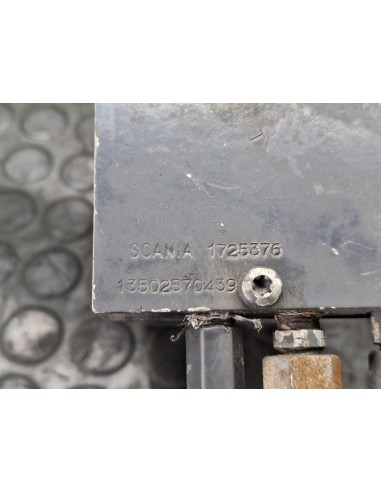 [110157] BOMBA ELEVAR CABINA - SCANIA SERIE 4...