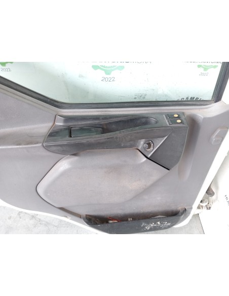 [110128] PUERTA DELANTERA IZQUIERDA - RENAULT MIDLUM (01/2000 - 12/2013)