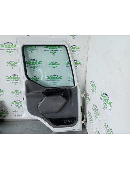 [110128] PUERTA DELANTERA IZQUIERDA - RENAULT MIDLUM (01/2000 - 12/2013)