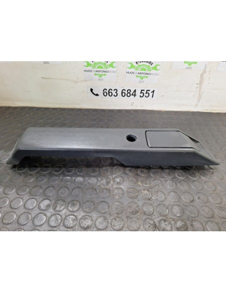 [110115] APOYABRAZO LATERAL - MAN LE 140