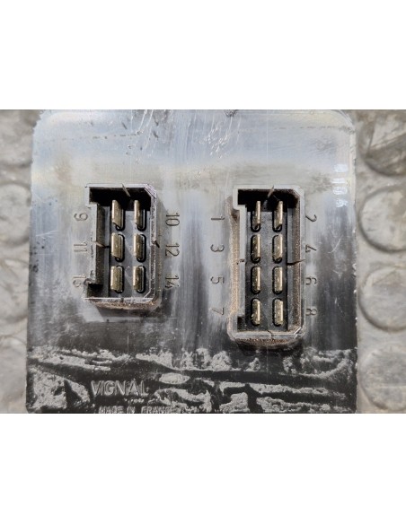 [110113] RELE - RENAULT RENAULT