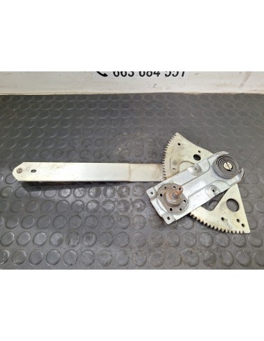 [110109] ELEVALUNAS DELANTERO DERECHO - MAN LE 140