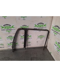 [110096] EMBELLECEDOR - MAN LE 140