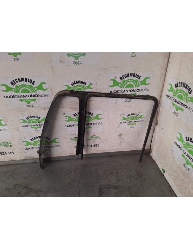 [110096] EMBELLECEDOR - MAN LE 140