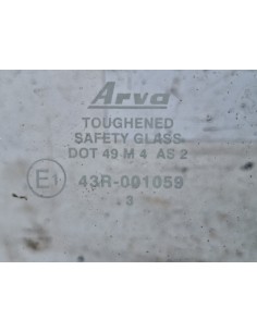 [110091] LUNA DELANTERA DERECHA - MAN LE 140 2