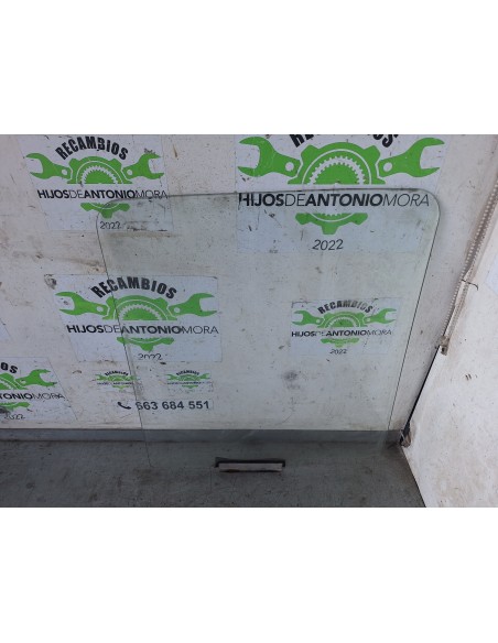 [110091] LUNA DELANTERA DERECHA - MAN LE 140